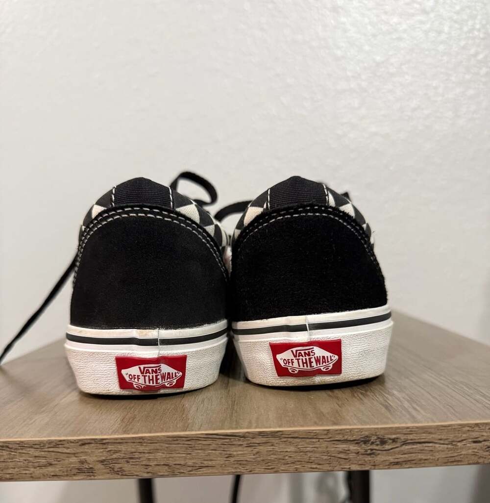 Vans Old Skool Flame Checkerboard Youth Size 6 Black Red Yellow Skate Shoes